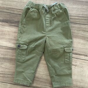 Banana Republic Baby Cargo Pants, size 18-24 Months
